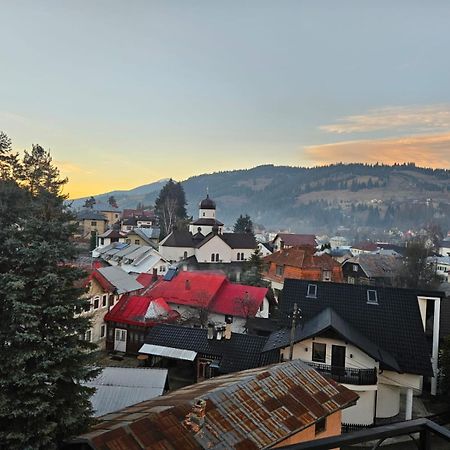 Pensiunea Io-Mara Dornavátra Kültér fotó